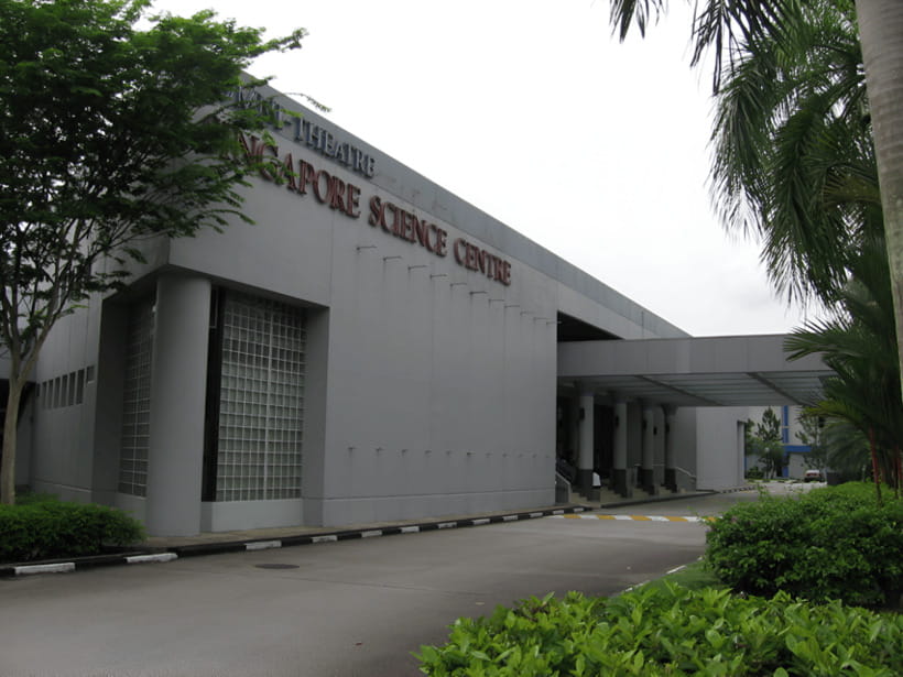 Singapore: Omni Theatre IMAX Show Admission Ticket - Timing and prompt entry: how to plan your day