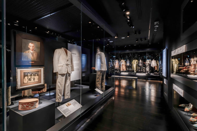 Singapore: Peranakan Museum Admission Ticket - Your visit route: from historic rooms to three themed floors