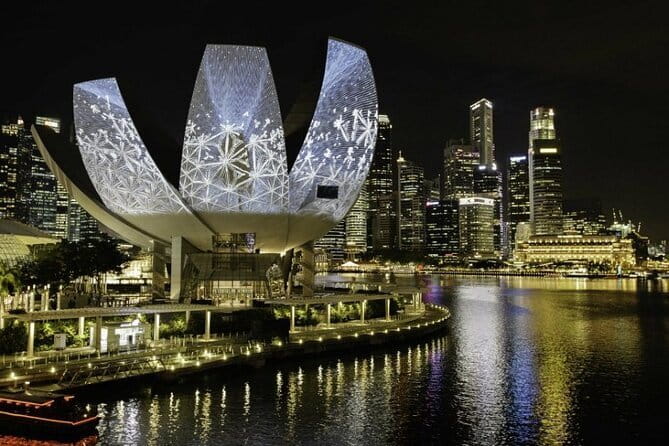 Singapore Private Night Cycling with Dinner - Stop 1: East Coast Park, Coastline Riding First