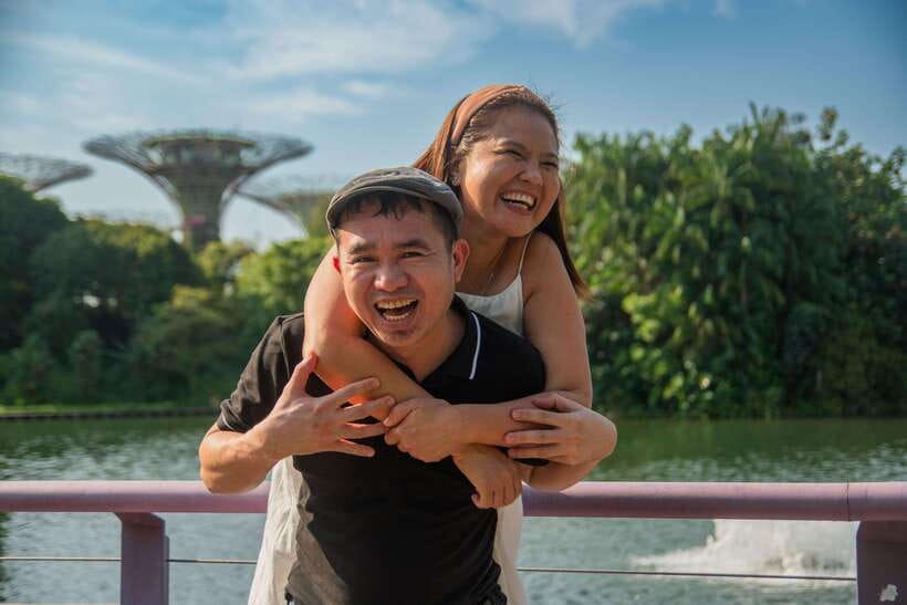 Singapore: Professional photoshoot at Gardens by the Bay - Meeting Point: 18 Marina Gardens Dr, and How Coordination Works