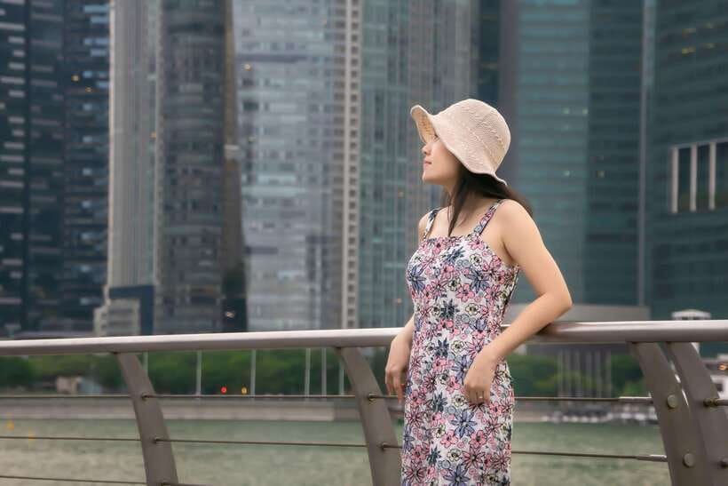 Singapore: Professional Photoshoot at Merlion Park - The Merlion Park Photo Stop: Making Landmarks Look Natural