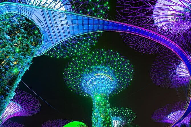 Singapore River Cruise, Light Shows and Twilight Tour - Marina Bay Sands Spectra: lasers, water, and projections