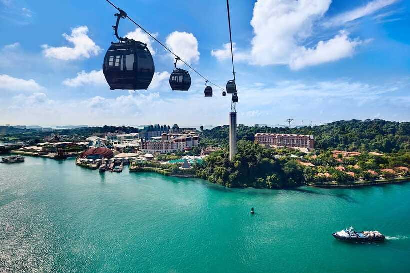 Singapore: Sentosa Cable Car Sky Pass Ticket - Siloso Point to Fort Siloso, the history stop with a view