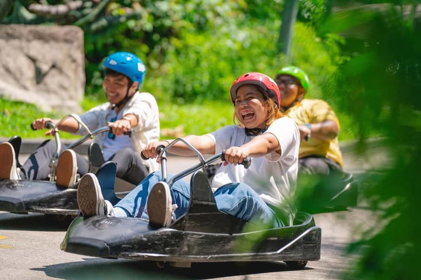 Singapore: Skyline Luge Sentosa Entry Ticket - Safety, height rules, and who should skip this ride