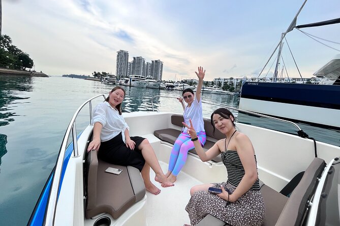 Singapore Southern Islands Speedboat Guided Tour - Pulau Tekukor and Sisters’ Islands: the south-of-Singapore feeling
