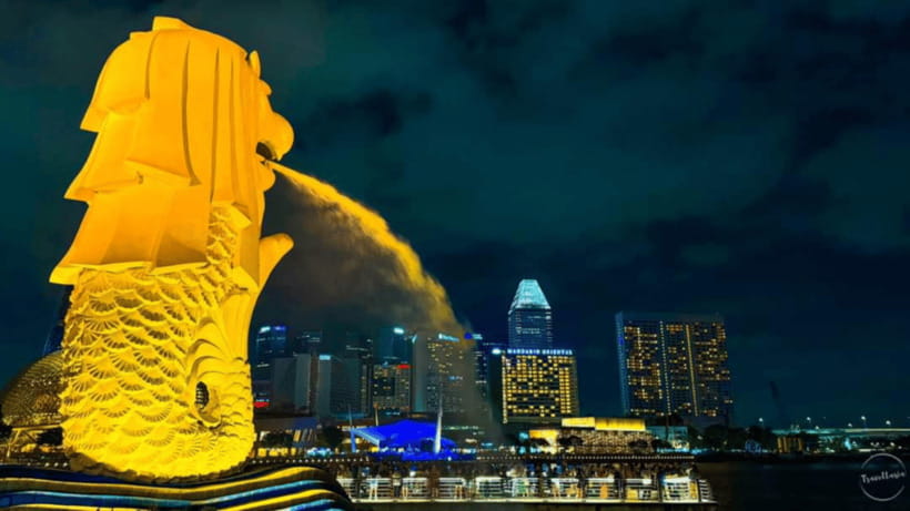 Singapore: Sunset River Cruise and Glittering Light Shows - What to pack for a show-heavy evening