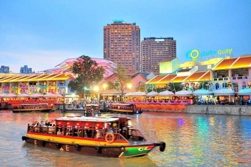 Singapore Twilights with River Cruise & Light Shows - Hotel Pickup and the 5:00 PM to 5:30 PM Start Time