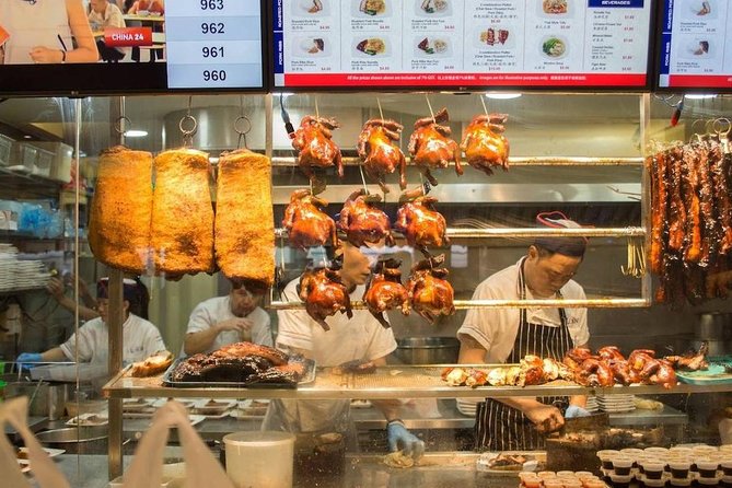 Small Group: Michelin and Local Hawker Food Tour with 9 tastings - The Big Value: 9 to 10 Tastings Without the Guesswork