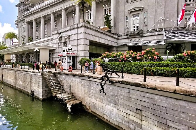 Splendour of Colonial Singapore Walking Tour with Lunch - Old Hill Street Police Station: law and order made visible