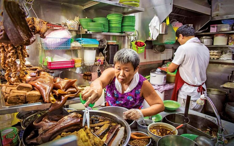 Tasting Trails: Chinatown OR with Kampong Glam, Little India - How the Kampong Glam and Little India trio changes the experience